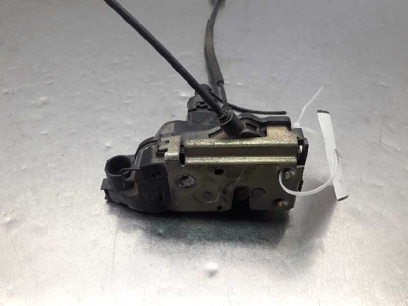 Recambio de cerradura puerta delantera derecha para renault laguna ii (bg0) authentique referencia OEM IAM 8200000662  