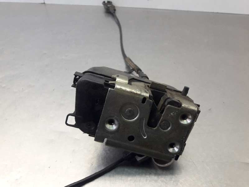 Recambio de cerradura puerta trasera izquierda para renault laguna ii (bg0) authentique referencia OEM IAM 8200000657  