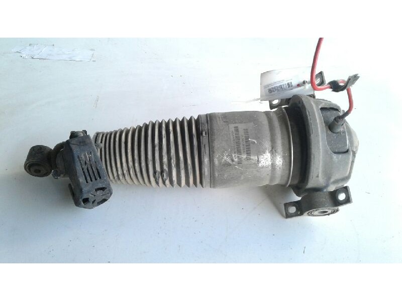 Recambio de amortiguador trasero izquierdo para porsche cayenne (typ 9pa) turbo referencia OEM IAM 7L5512021AP  