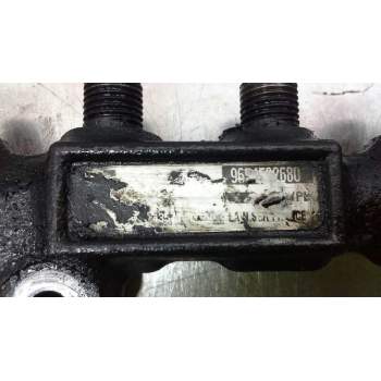Recambio de rampa inyectora para mazda 3 berlina (bk) 1.6 cd diesel cat referencia OEM IAM 9654592680  