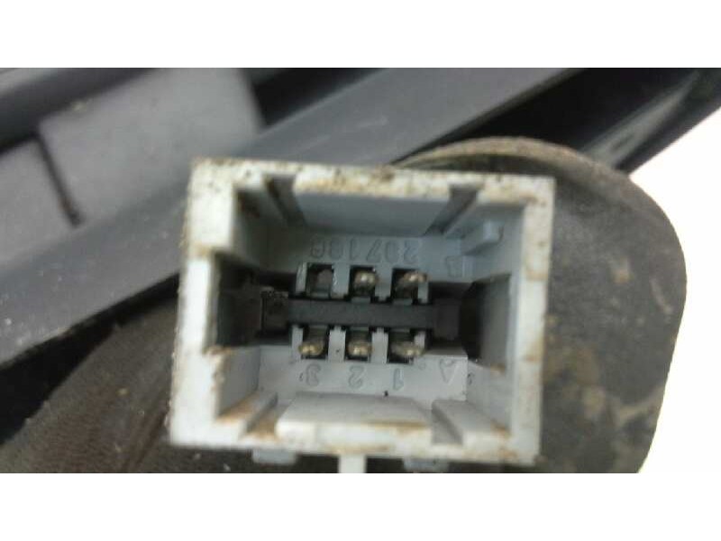 Recambio de retrovisor izquierdo para renault master ii ph. 2 pritsche/fgst 2.5 dci diesel cat referencia OEM IAM   