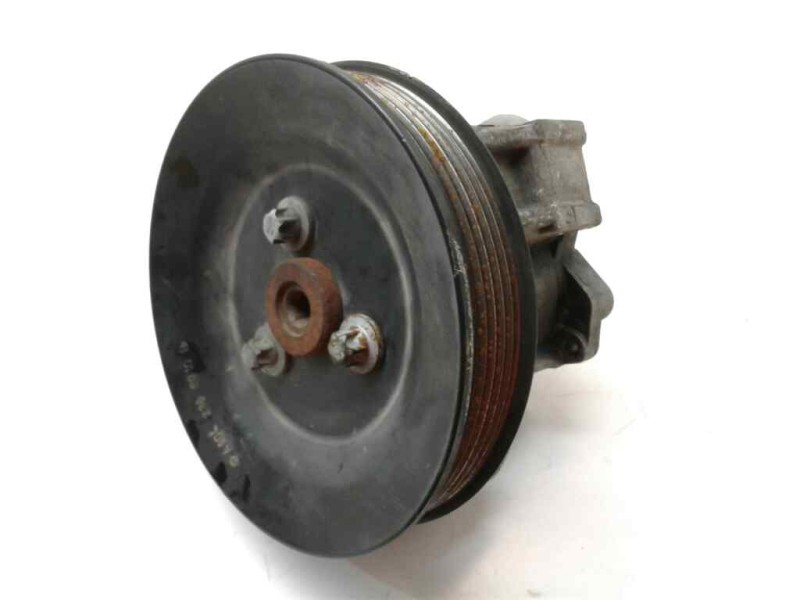 Recambio de bomba direccion para mercedes vito (w638) caja cerrada 2.2 16v cdi turbodiesel cat referencia OEM IAM A6042360010  