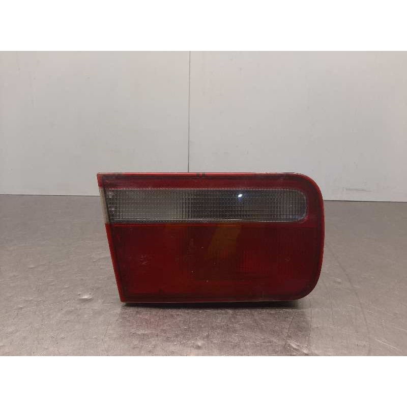 Recambio de piloto trasero derecho porton para honda accord berlina (cc/ce) 2.0 ls (cc7/ce8) referencia OEM IAM  15 