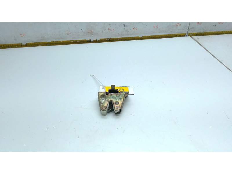 Recambio de cerradura maletero / porton para peugeot 205 ii (20a/c) 1.7 diesel referencia OEM IAM 871937  