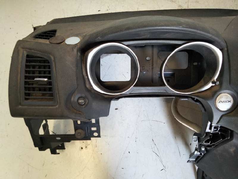 Recambio de salpicadero para mitsubishi asx (ga0w) 1.8 di-d cat referencia OEM IAM   