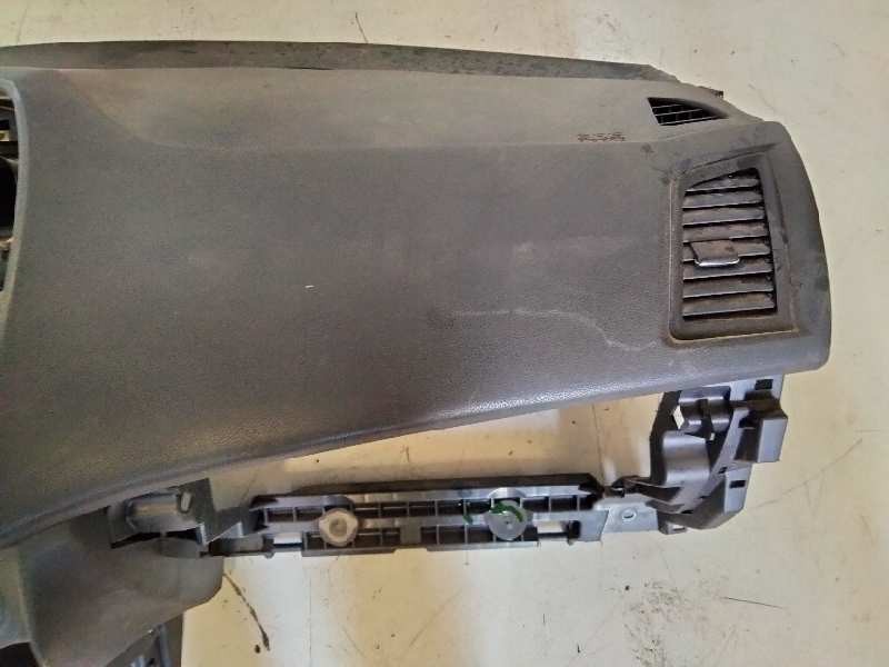 Recambio de salpicadero para mitsubishi asx (ga0w) 1.8 di-d cat referencia OEM IAM   