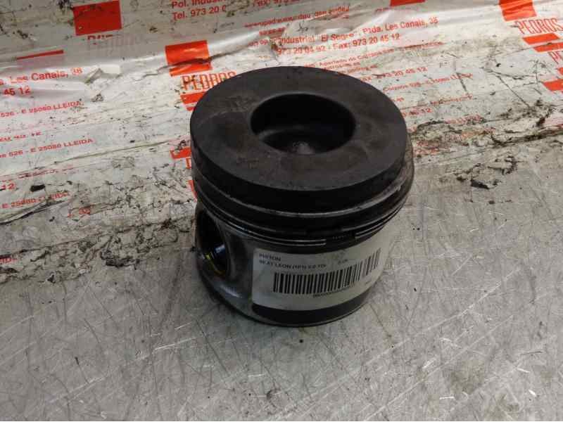 Recambio de piston para seat leon (1p1) 2.0 tdi referencia OEM IAM   