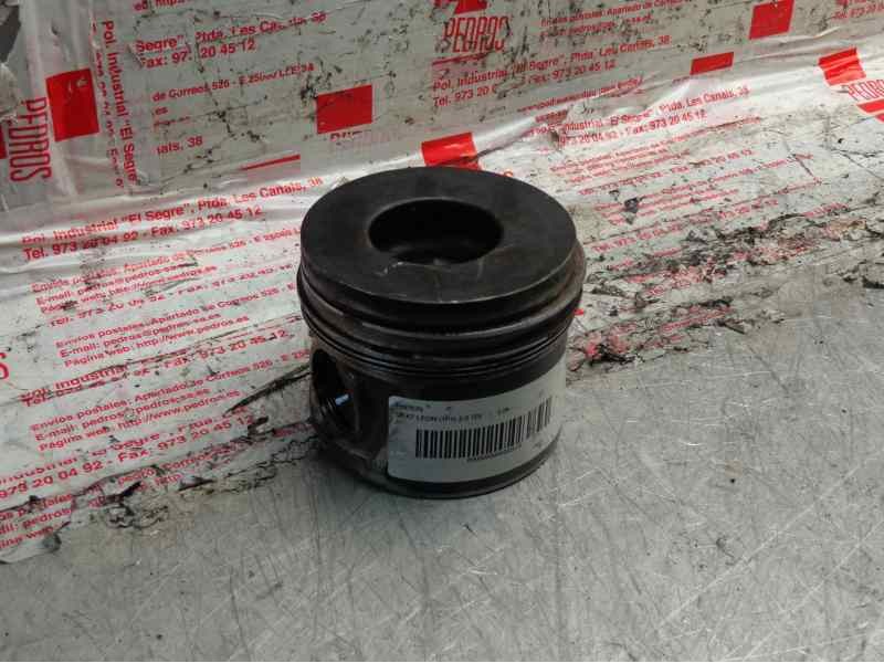 Recambio de piston para seat leon (1p1) 2.0 tdi referencia OEM IAM   