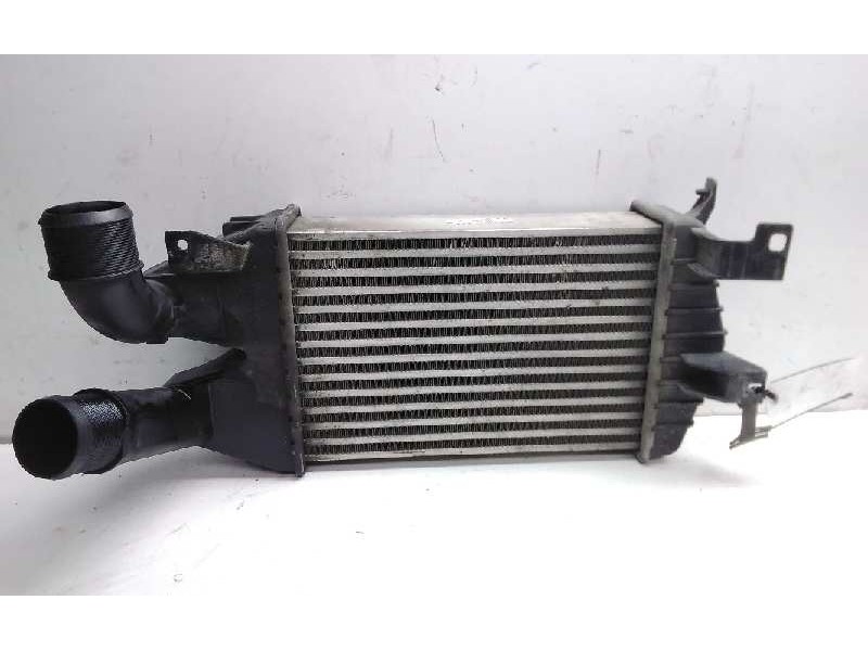 Recambio de intercooler para opel zafira b cosmo referencia OEM IAM 12313402  