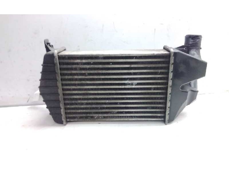 Recambio de intercooler para opel zafira b cosmo referencia OEM IAM 12313402  