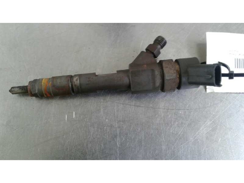 Recambio de inyector para renault megane ii familiar dynamique confort referencia OEM IAM 8200100272  