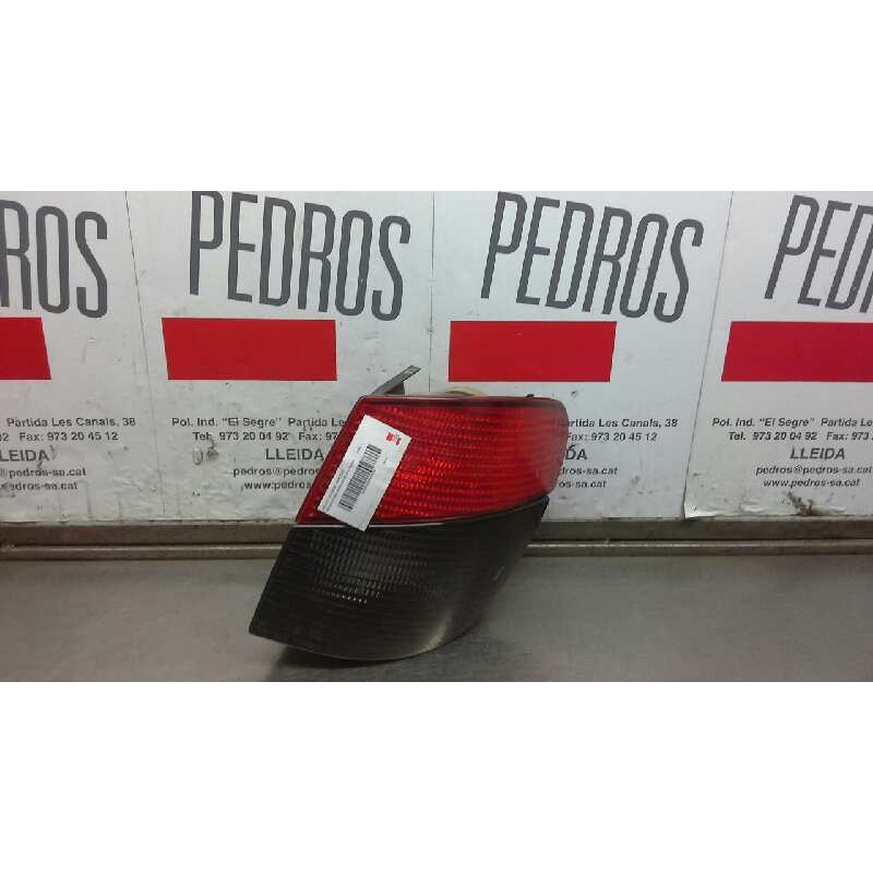 Recambio de piloto trasero derecho para peugeot 406 berlina (s1/s2) 2.0 hdi referencia OEM IAM   117735