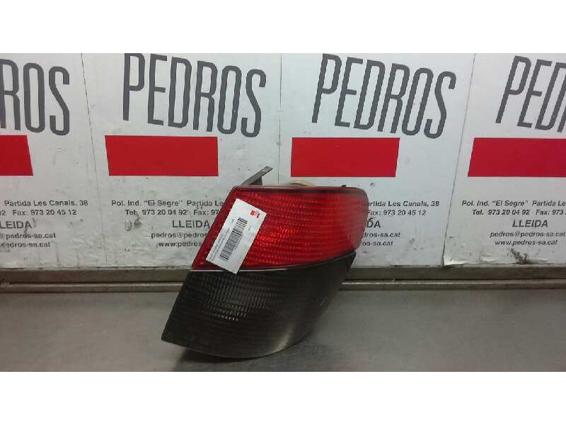 Recambio de piloto trasero derecho para peugeot 406 berlina (s1/s2) 2.0 hdi referencia OEM IAM   117735