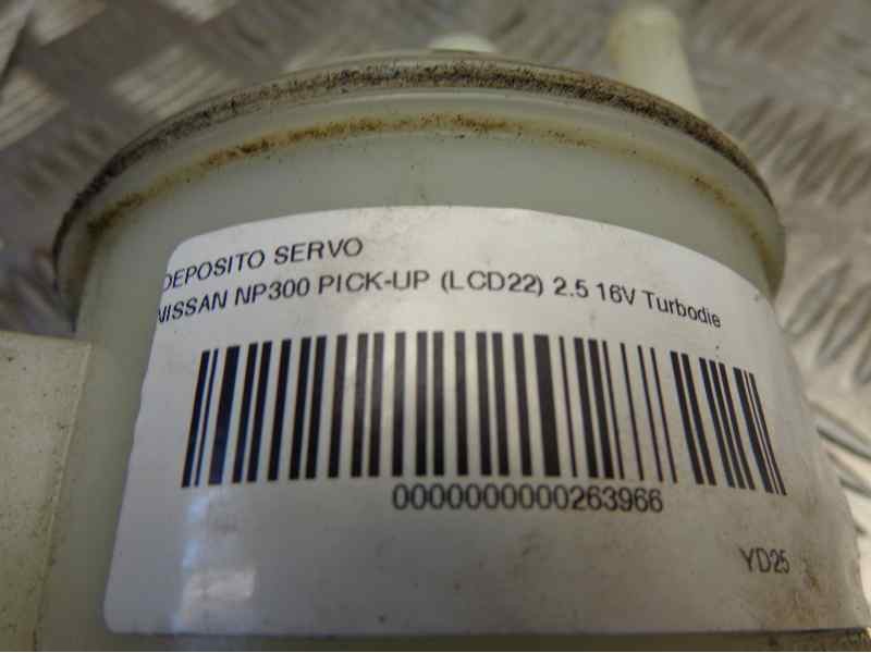 Recambio de deposito servo para nissan np300 pick-up (lcd22) 2.5 16v turbodiesel cat referencia OEM IAM   