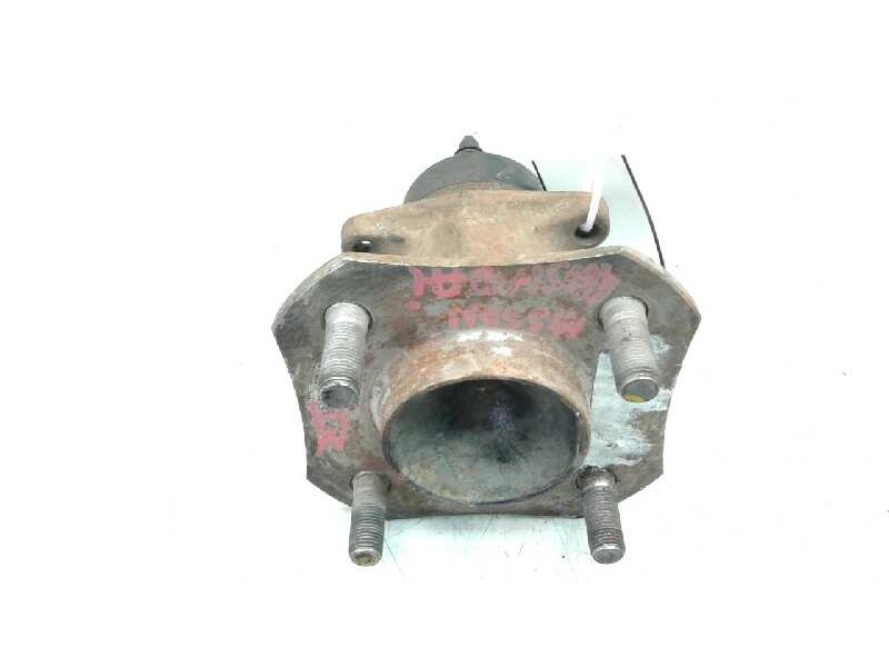 Recambio de buje trasero izquierdo para nissan qashqai (j10) 2.0 16v cat referencia OEM IAM   117835