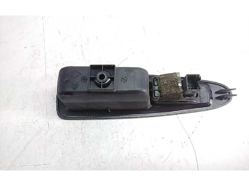 Recambio de mando elevalunas trasero izquierdo para citroen c4 berlina vtr plus referencia OEM IAM 9650912777  