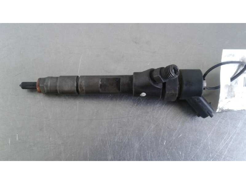 Recambio de inyector para renault scenic ii 1.9 dci diesel referencia OEM IAM 8200100272  