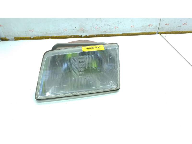 Recambio de faro izquierdo para peugeot 205 ii (20a/c) 1.7 diesel referencia OEM IAM   