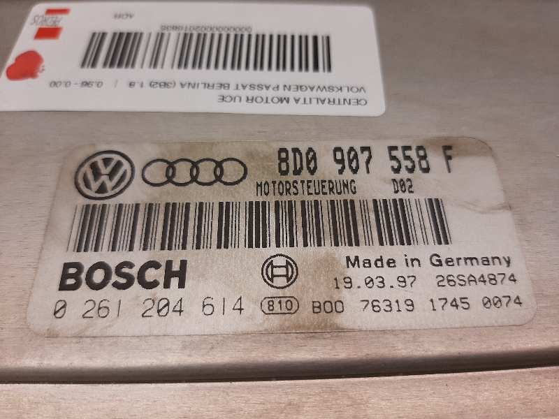Recambio de centralita motor uce para volkswagen passat berlina (3b2) 1.8 referencia OEM IAM 8D0907558F 0261204614 394