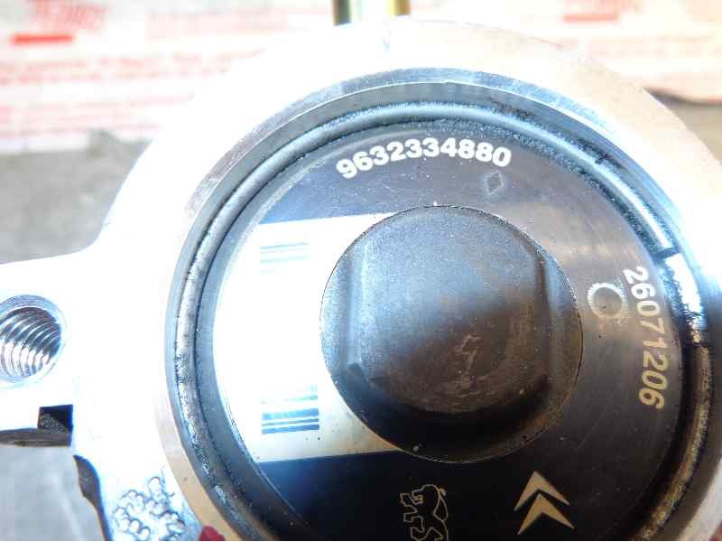 Recambio de bomba direccion para citroen xsara coupe 1.6 vtr referencia OEM IAM 4007Z2 9632334880 