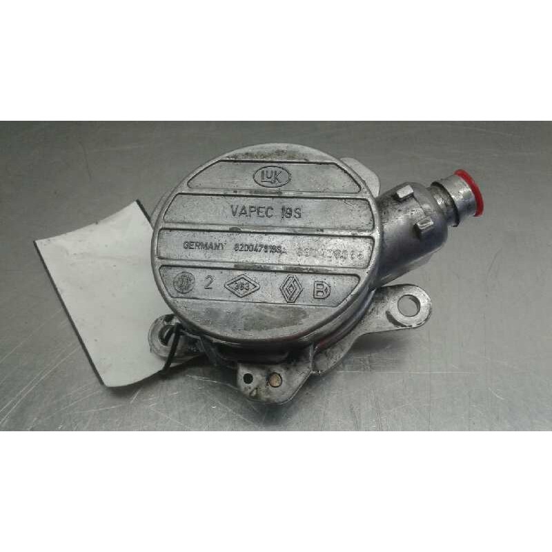 Recambio de depresor freno / bomba vacio para renault master desde ´98 referencia OEM IAM A030406086 LUK 118132