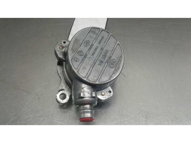 Recambio de depresor freno / bomba vacio para renault master desde ´98 referencia OEM IAM A030406086 LUK 118132