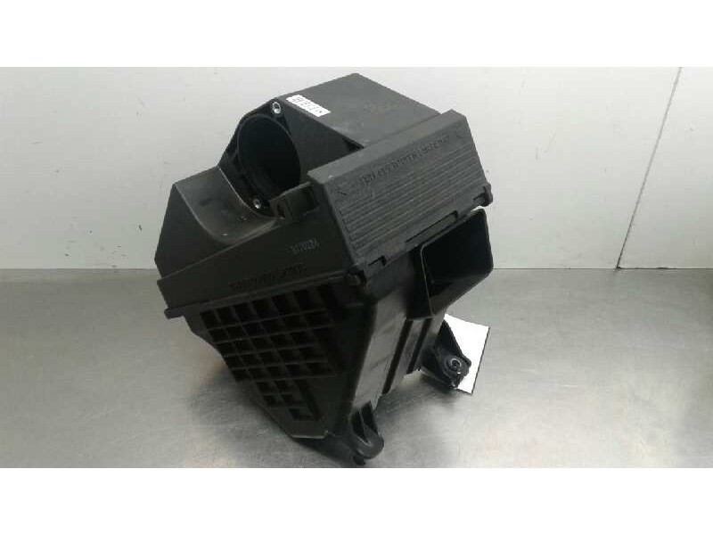 Recambio de caja filtro de aire para hyundai tucson se bluedrive referencia OEM IAM 28112D3100  