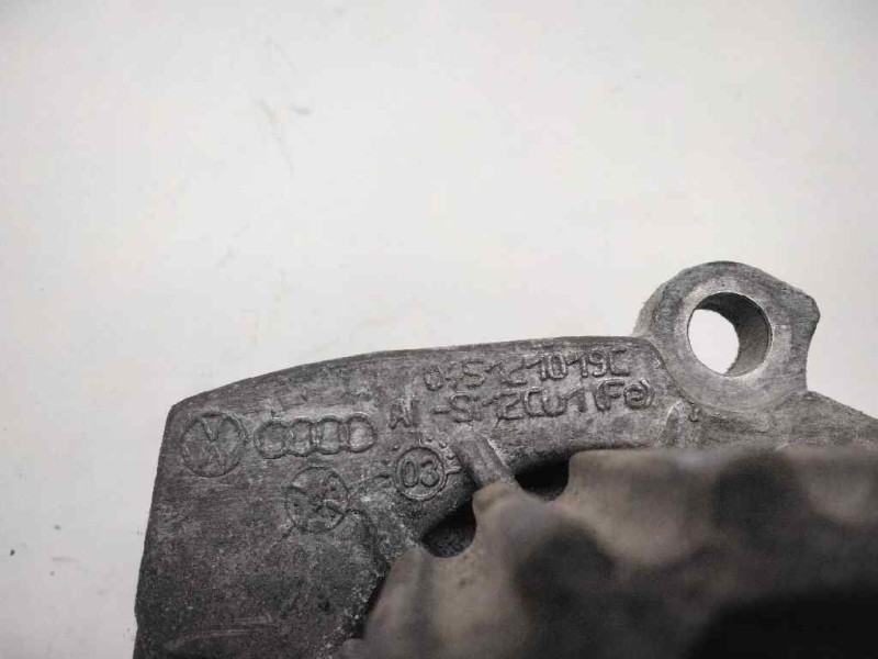 Recambio de bomba agua para seat cordoba berlina (6l2) 1.9 tdi referencia OEM IAM 045121019C  