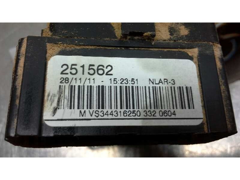 Recambio de mando intermitentes para renault kangoo (f/kc0) 1.5 dci diesel referencia OEM IAM   