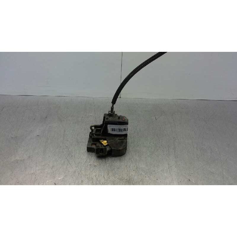 Recambio de cerradura puerta delantera izquierda para renault clio ii fase i (b/cbo) 1.4 referencia OEM IAM   