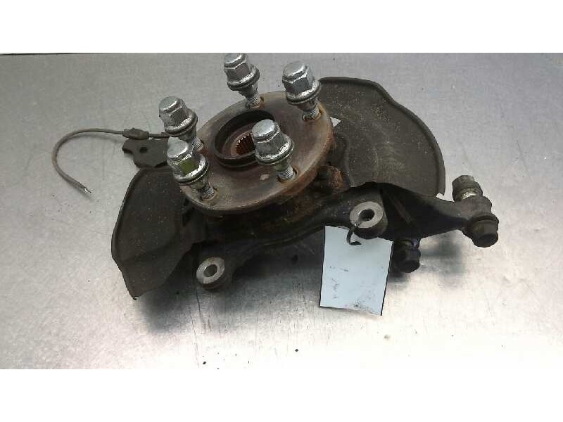 Recambio de mangueta delantera derecha para toyota prius+ eco referencia OEM IAM   