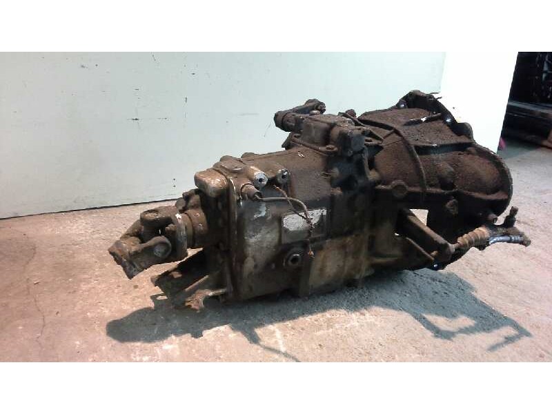 Recambio de caja cambios para nissan trade chasis con cabina doble referencia OEM IAM 5Y0752P  