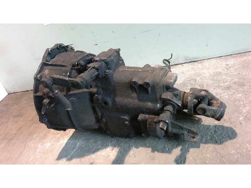 Recambio de caja cambios para nissan trade chasis con cabina doble referencia OEM IAM 5Y0752P  