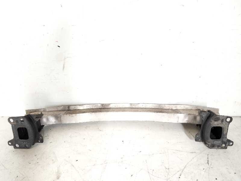 Recambio de refuerzo paragolpes delantero para audi a3 (8p) 2.0 tdi ambiente referencia OEM IAM   