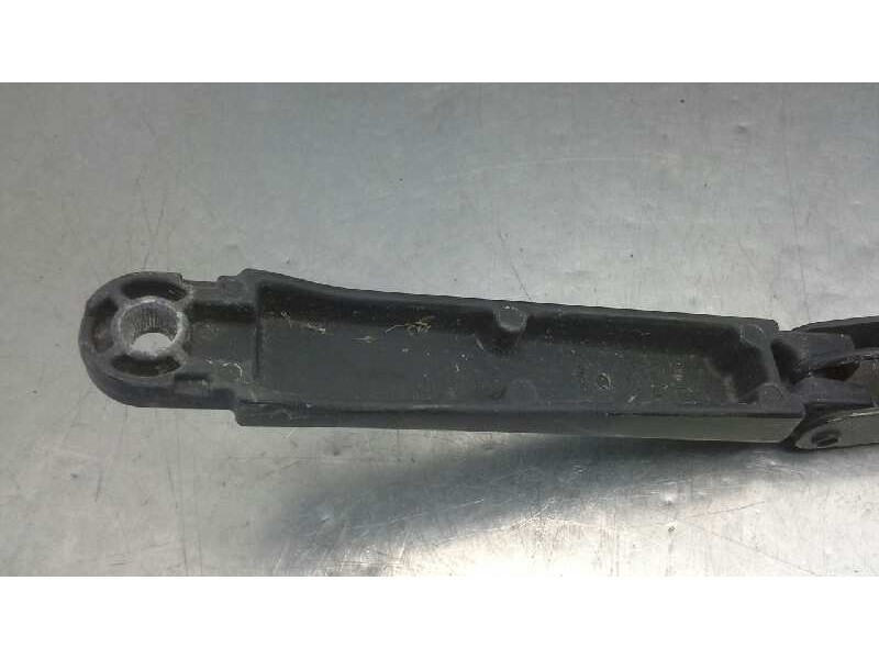 Recambio de brazo limpia delantero izquierdo para volvo xc90 d5 referencia OEM IAM 8620839  