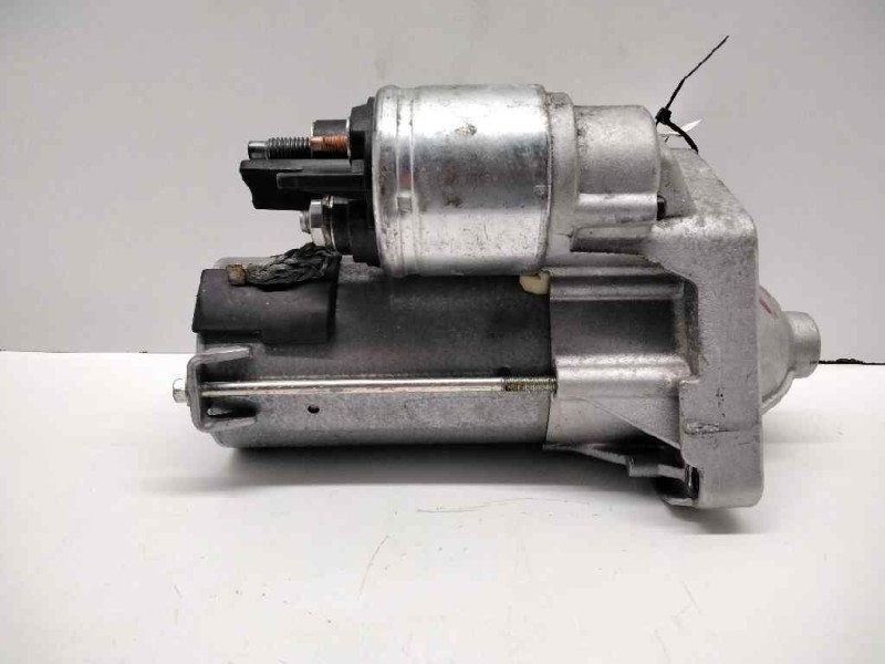 Recambio de motor arranque para renault clio iv dynamique referencia OEM IAM 233003329R 5K41226AZB 