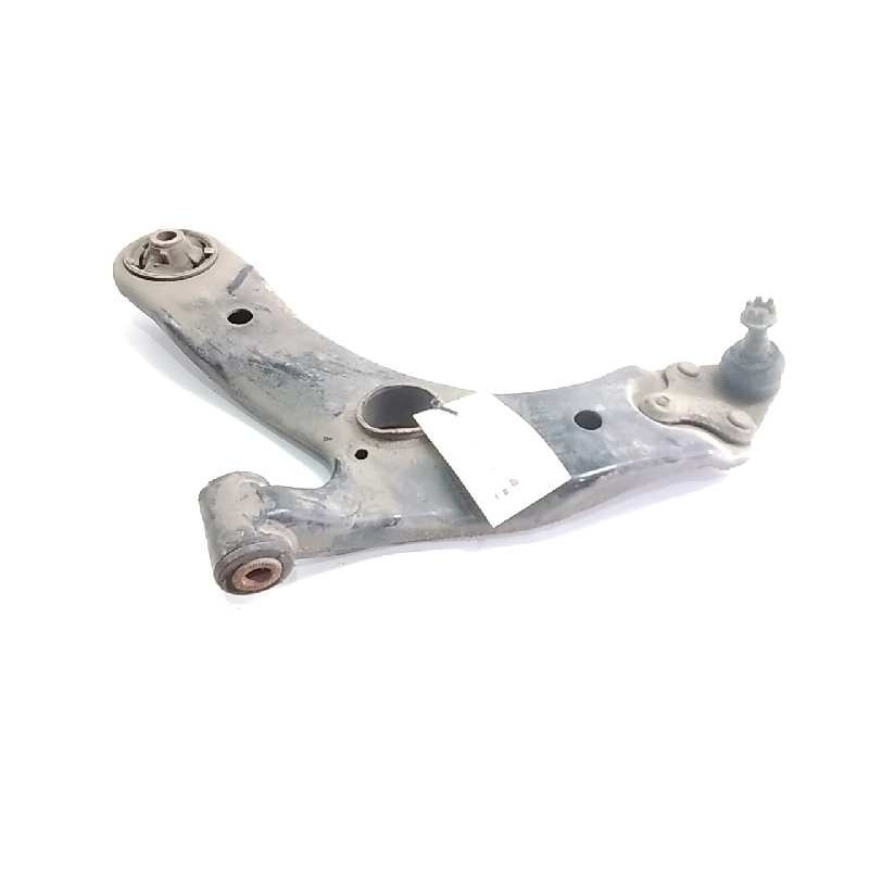 Recambio de brazo suspension inferior delantero izquierdo para toyota prius+ eco referencia OEM IAM   