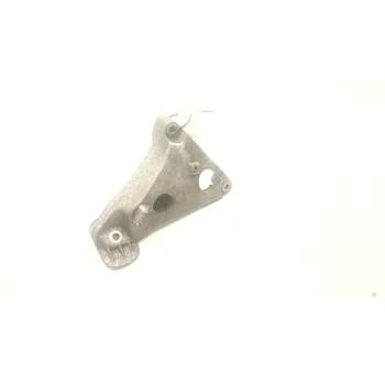 SOPORTE MOTOR DERECHO INFERIOR 22116111053-01 