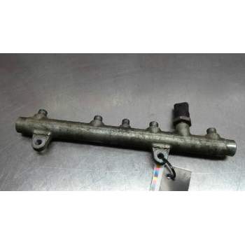 Recambio de rampa inyectora para renault scenic ii 1.9 dci diesel referencia OEM IAM 0445214015  103117