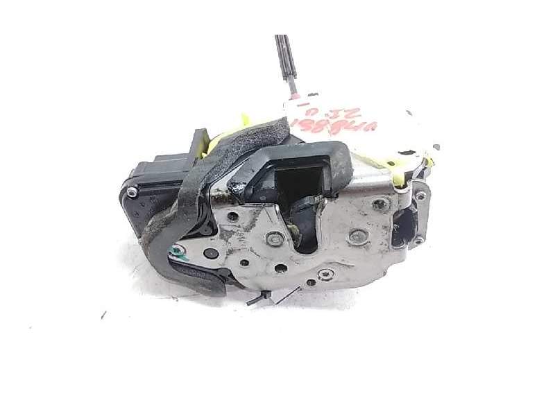 Recambio de cerradura puerta delantera izquierda para chevrolet orlando ltz referencia OEM IAM 13579522HK  