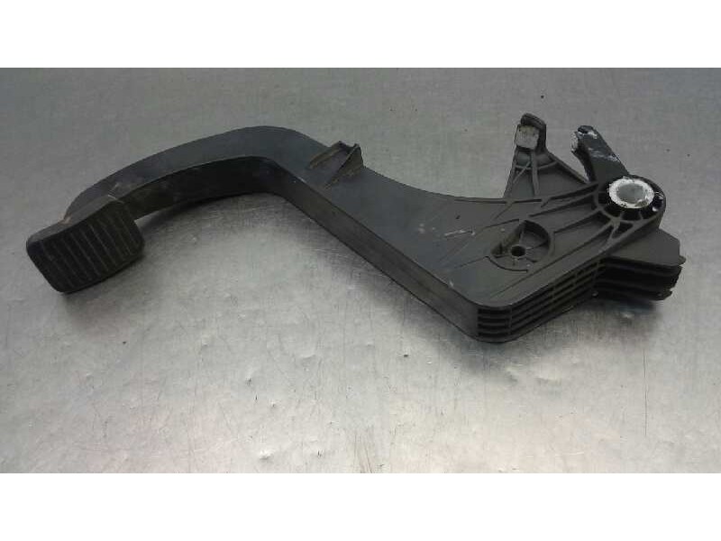 Recambio de pedal embrague para citroen jumper caja cerrada (06.2006 =>) 35 l2h1 hdi 120 heavy referencia OEM IAM   