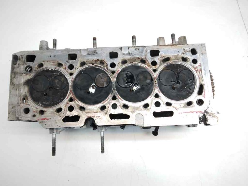 Recambio de culata para renault kangoo (f/kc0) express confort referencia OEM IAM 110421067R  