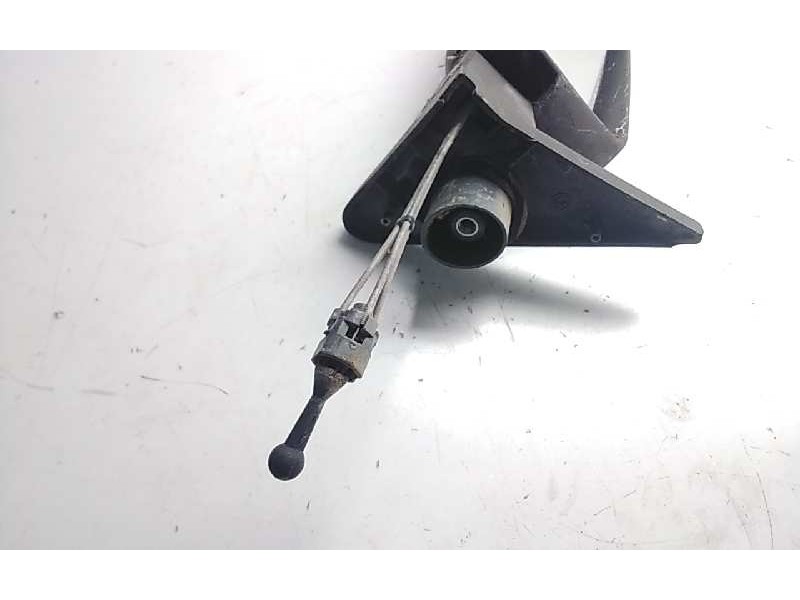 Recambio de retrovisor izquierdo para renault rapid/express (f40) referencia OEM IAM   