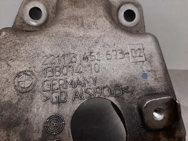 Recambio de soporte motor delantero para bmw x3 (e83) 2.0 turbodiesel cat referencia OEM IAM 22113451673-02 138074 10 