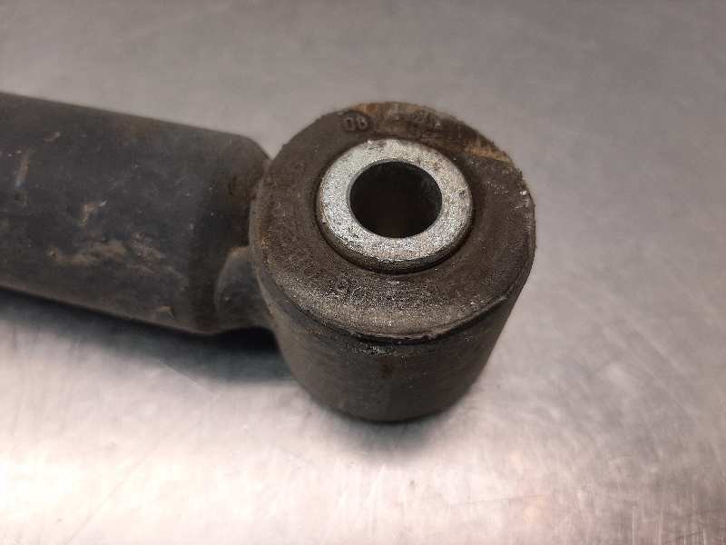 Recambio de amortiguador trasero derecho para mazda 2 lim. (de) 1.3 active + (3-ptas.) referencia OEM IAM   