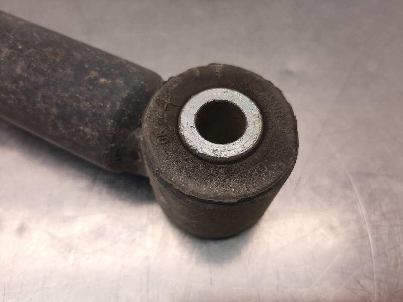 Recambio de amortiguador trasero izquierdo para mazda 2 lim. (de) 1.3 active + (3-ptas.) referencia OEM IAM   