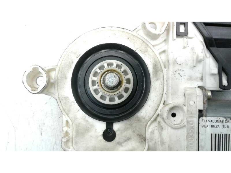 Recambio de elevalunas delantero derecho para seat ibiza (6l1) 1.4 16v referencia OEM IAM  MOTOR ELEV. DEL. SEAT IBIZA 2005 3 PT