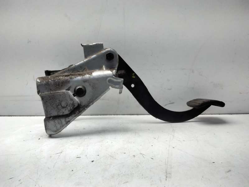 Recambio de pedal freno para renault trafic combi (ab 4.01) 2.0 dci diesel fap cat referencia OEM IAM 132706  