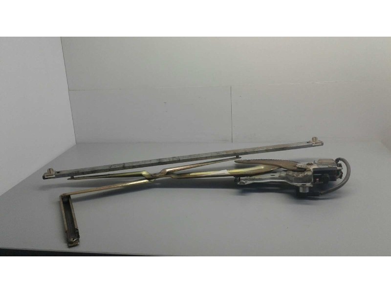 Recambio de elevalunas delantero derecho para kia carnival ii 2.9 cdri ex referencia OEM IAM XH023PA  