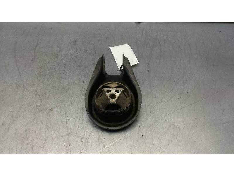Recambio de soporte motor derecho inferior para ford focus berlina (cap) trend referencia OEM IAM   